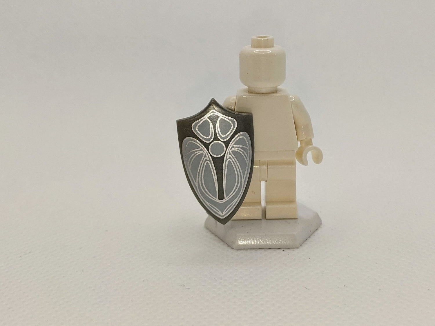 Knight Shield by Brick Forge - RPGminifigs