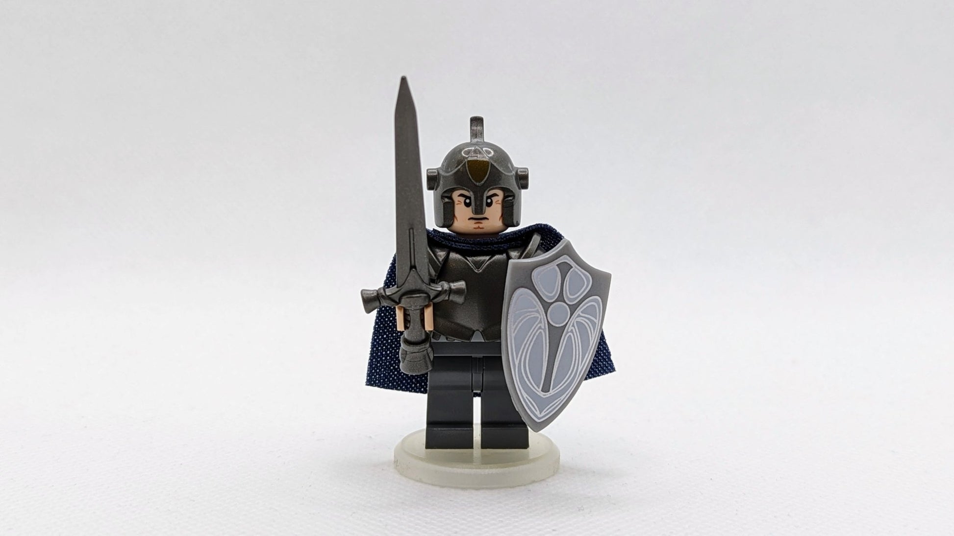 Paladin - Human Male - RPGminifigs